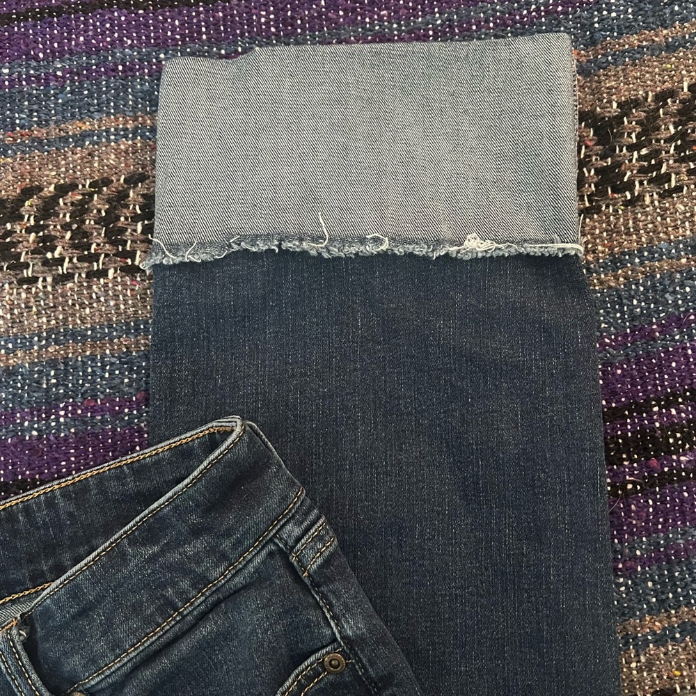 St. John’s Bay straight leg cuffed crop jeans…size 14. Great condition. - Picture 4 of 6